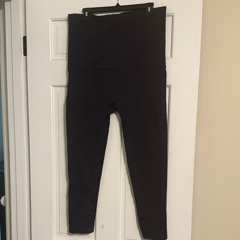 Belly Bandit MotherTucker High-Waist Black Leggings (postpartum)